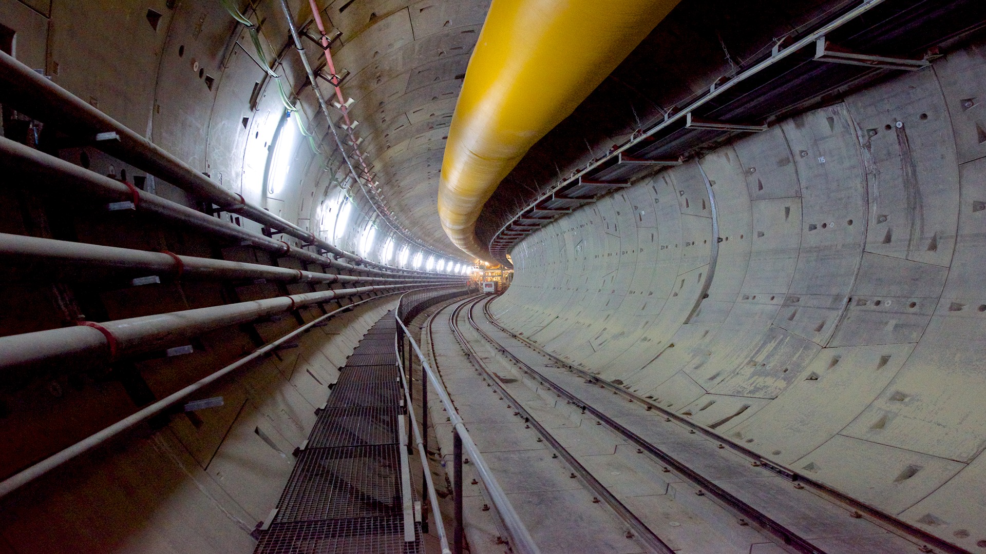 Progressive Design-Build for Rail and Transit Projects - GISI ...